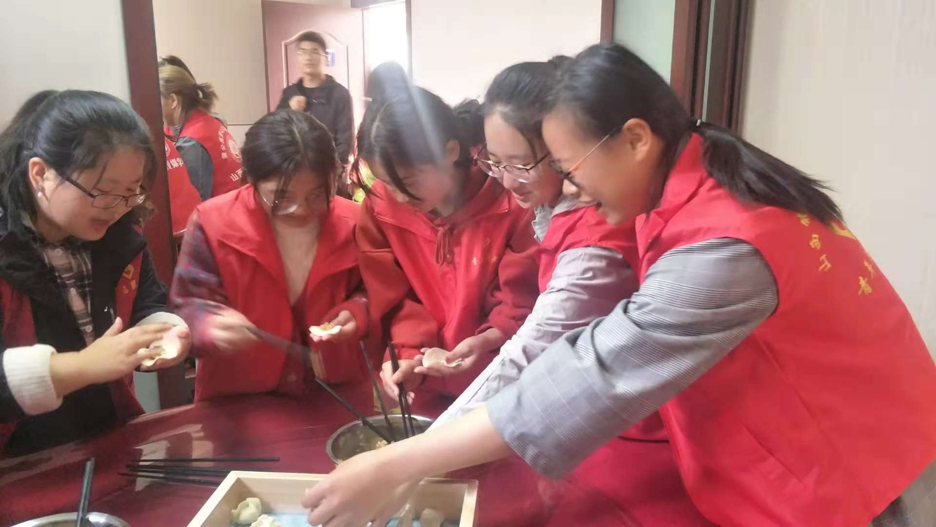 微信图片_20181015101036.jpg